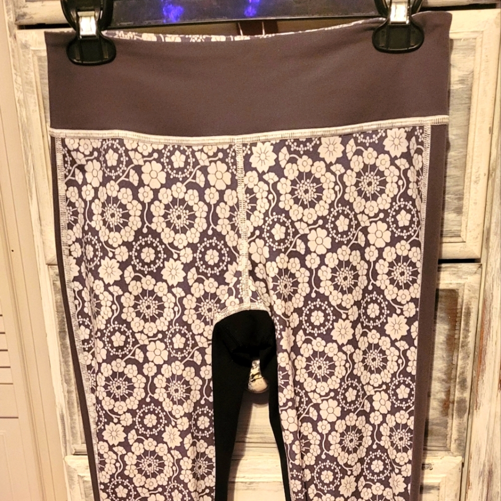 Lululemon pants